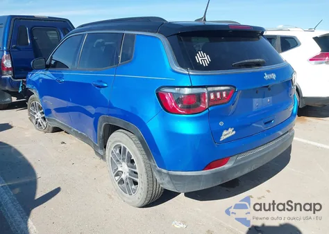 2018 Jeep Compass Latitude Fwd z USA, uszkodzony, nr VIN 3C4NJCBB6JT186599